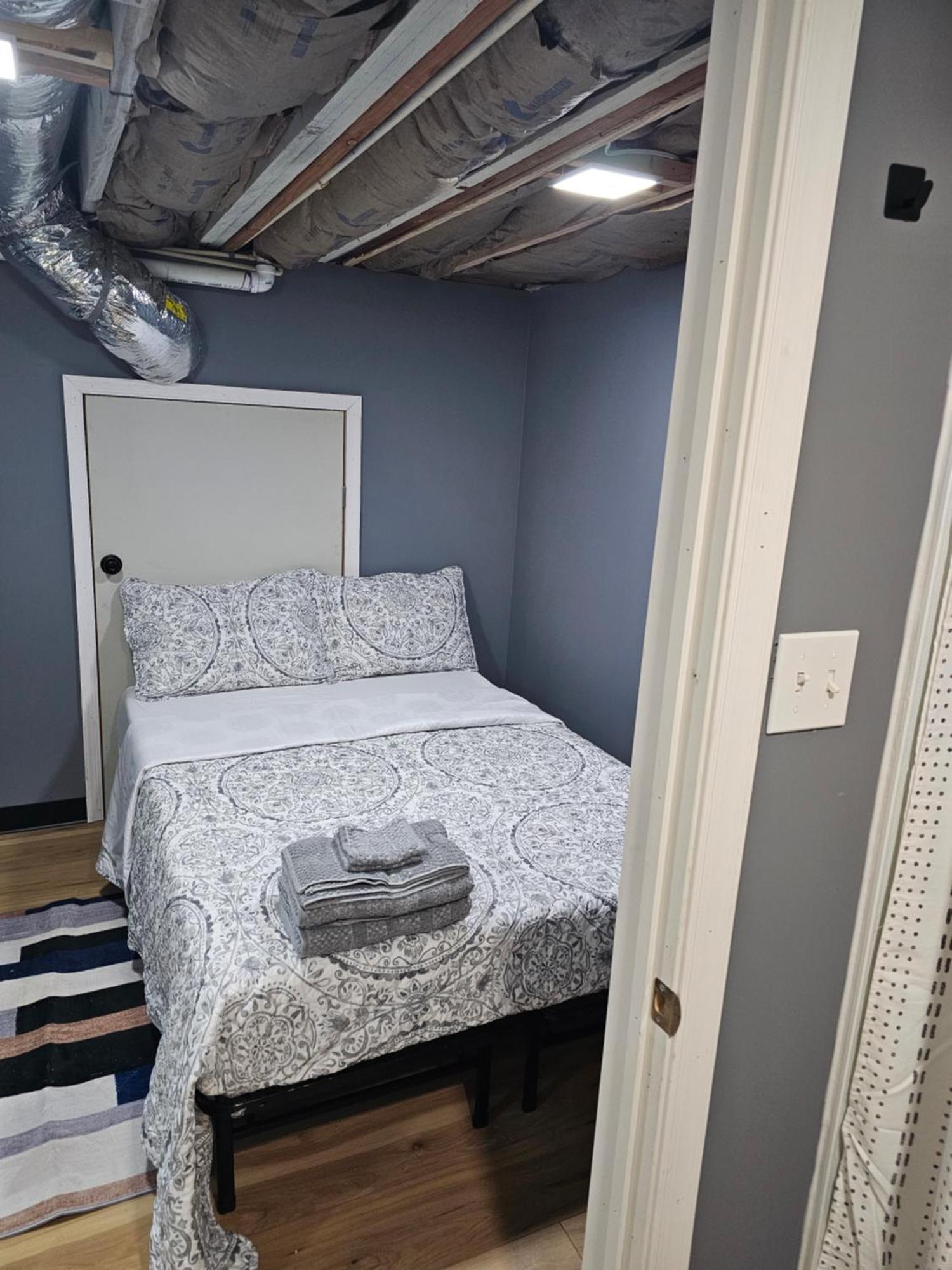 Studio Apartment In Baltimore City Buitenkant foto